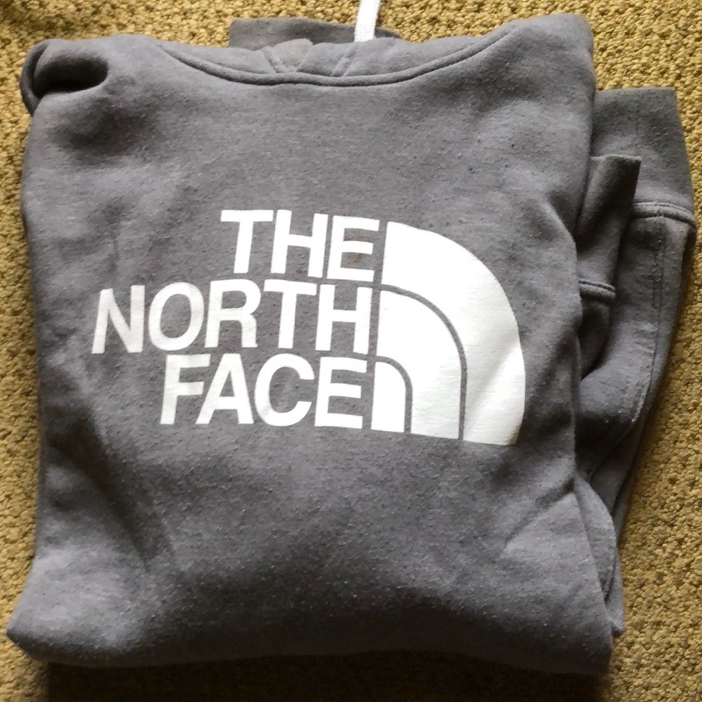 The North face hoodie, super soft